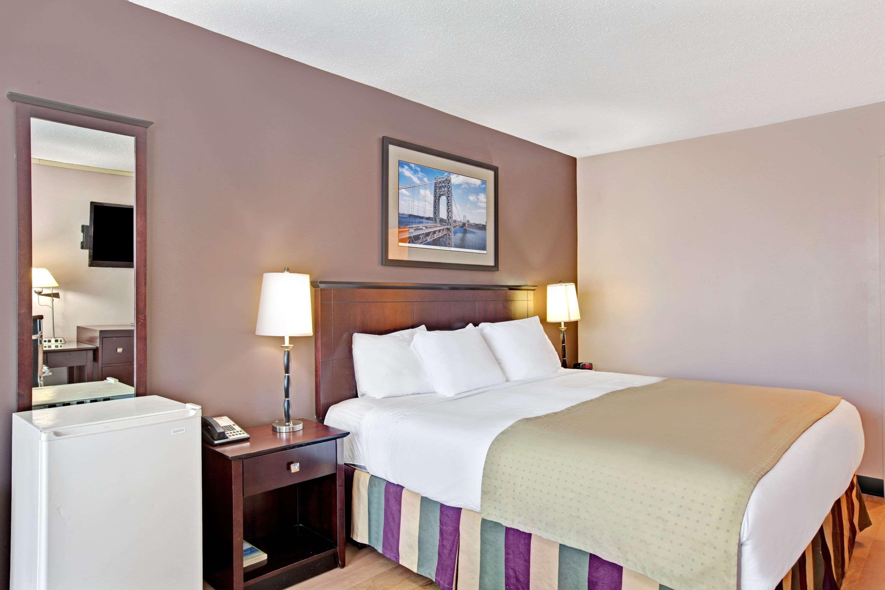 Quality Inn Wayne - Fairfield Area מראה חיצוני תמונה