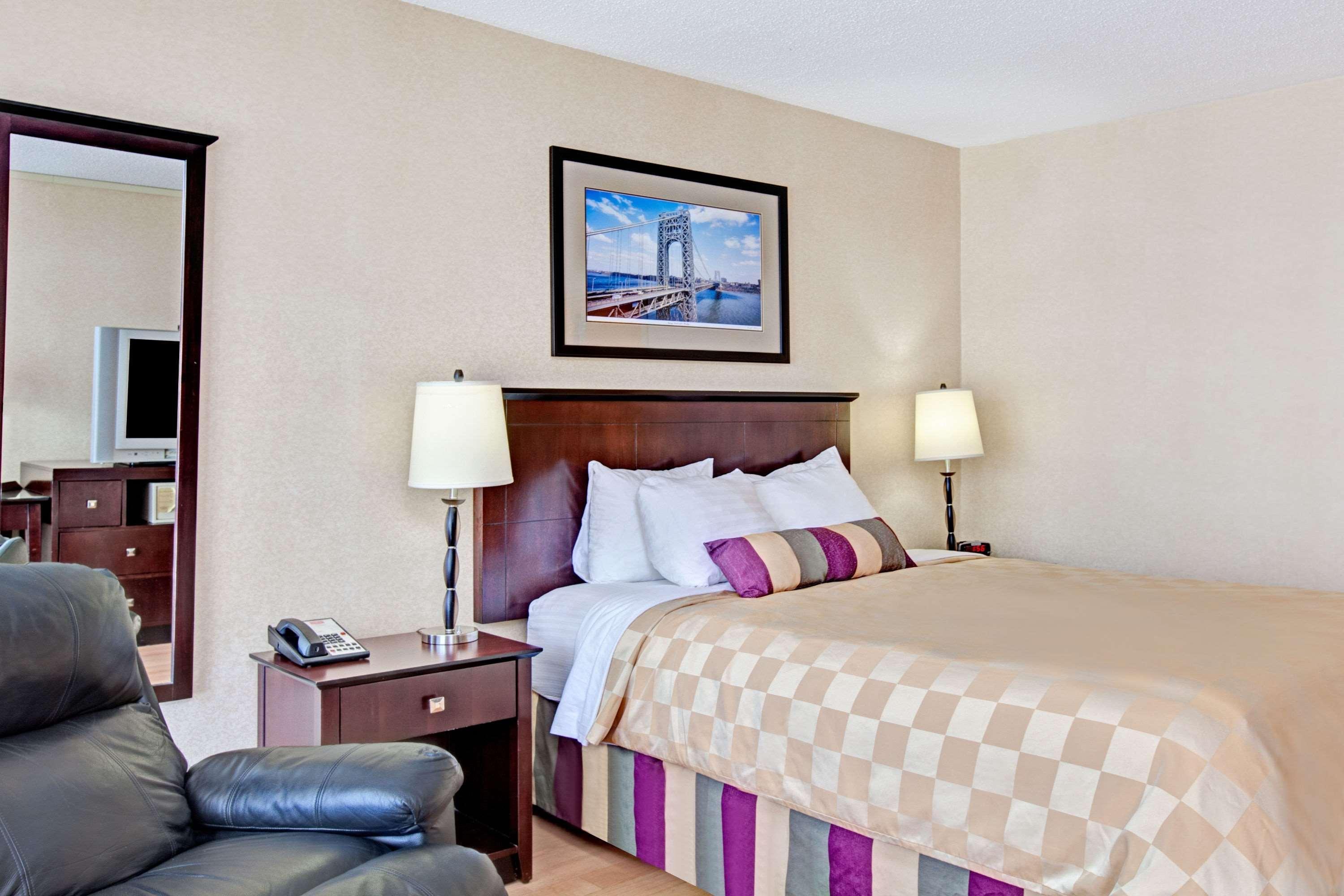 Quality Inn Wayne - Fairfield Area מראה חיצוני תמונה