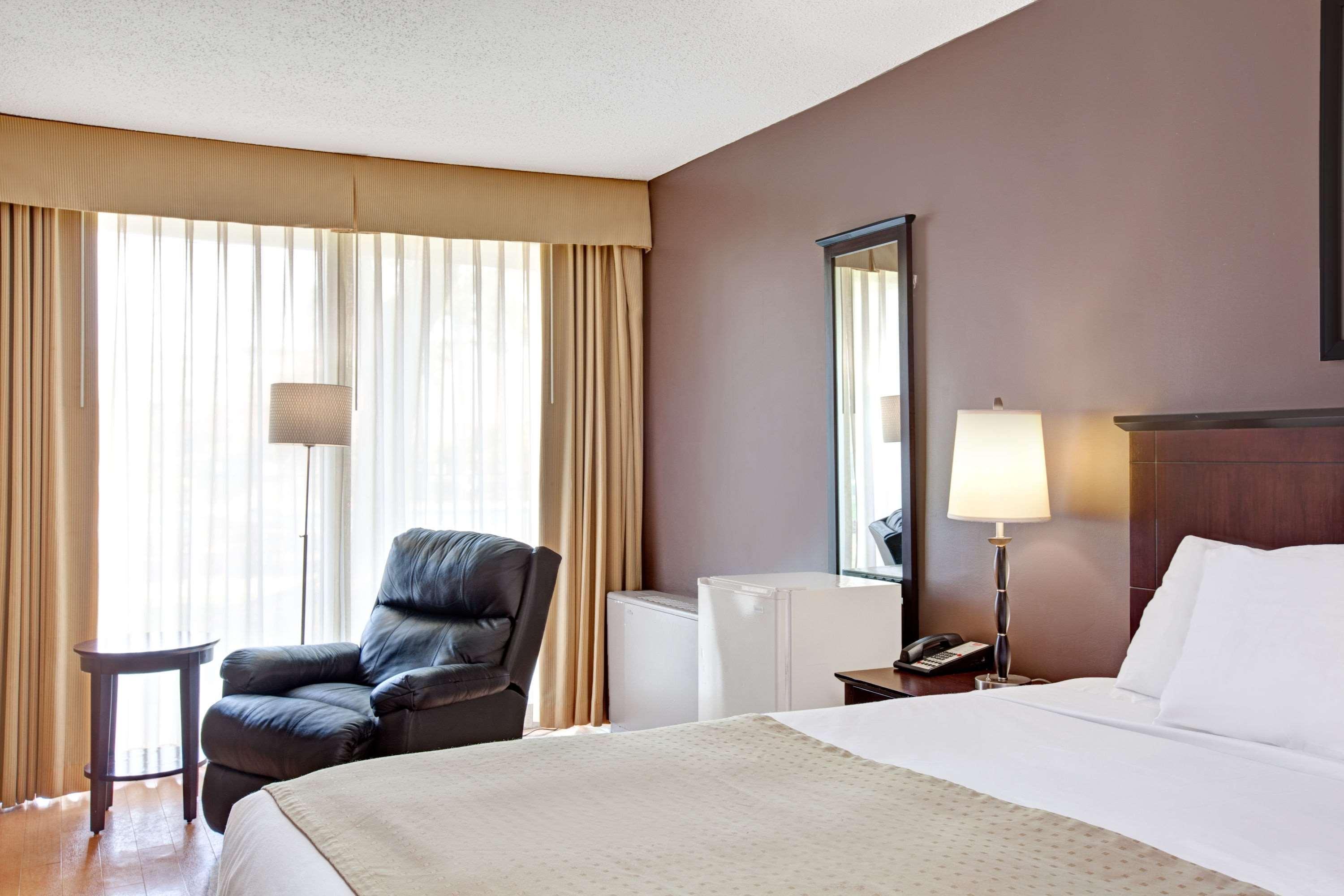 Quality Inn Wayne - Fairfield Area מראה חיצוני תמונה