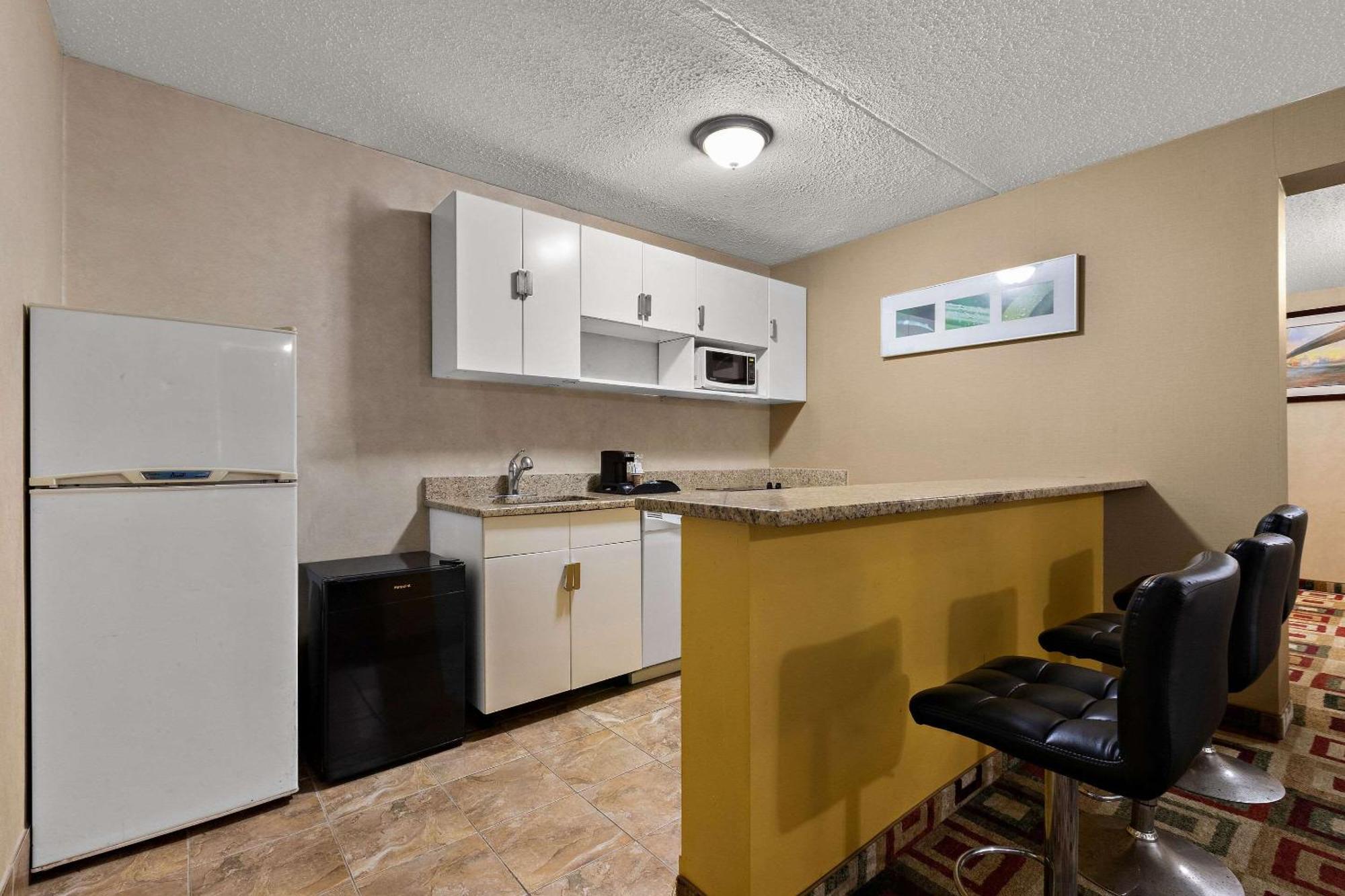 Quality Inn Wayne - Fairfield Area מראה חיצוני תמונה