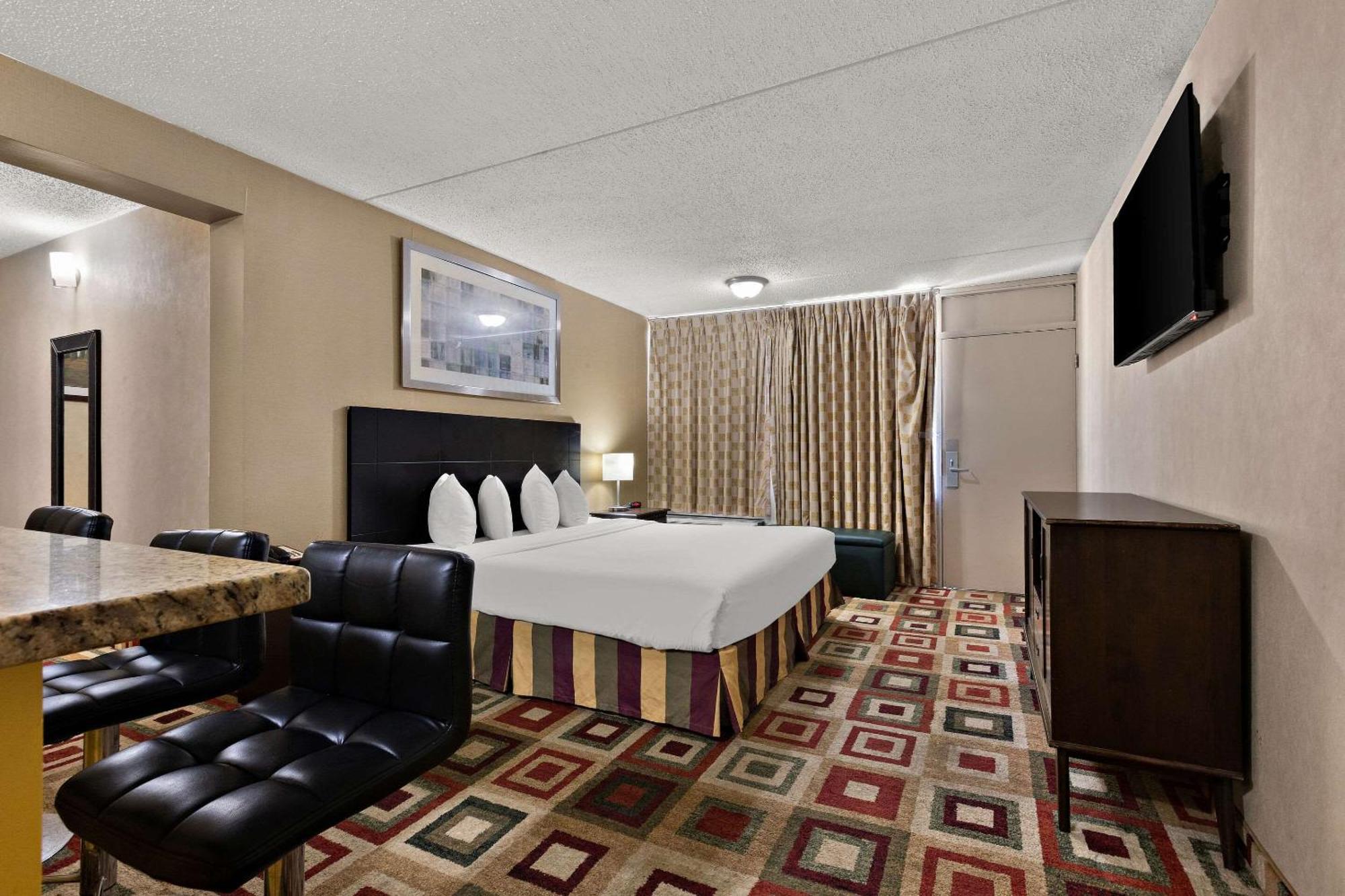 Quality Inn Wayne - Fairfield Area מראה חיצוני תמונה