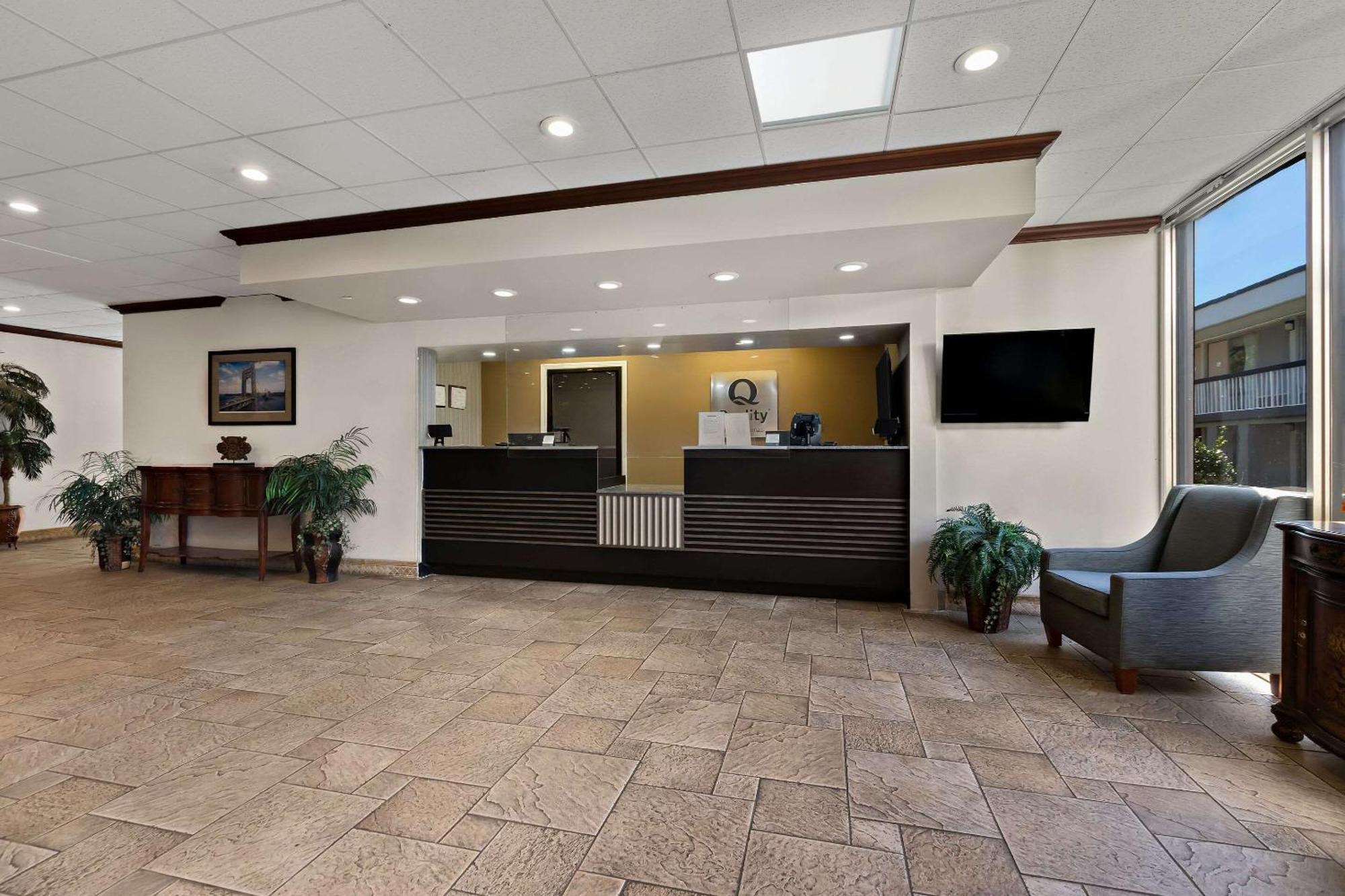 Quality Inn Wayne - Fairfield Area מראה חיצוני תמונה