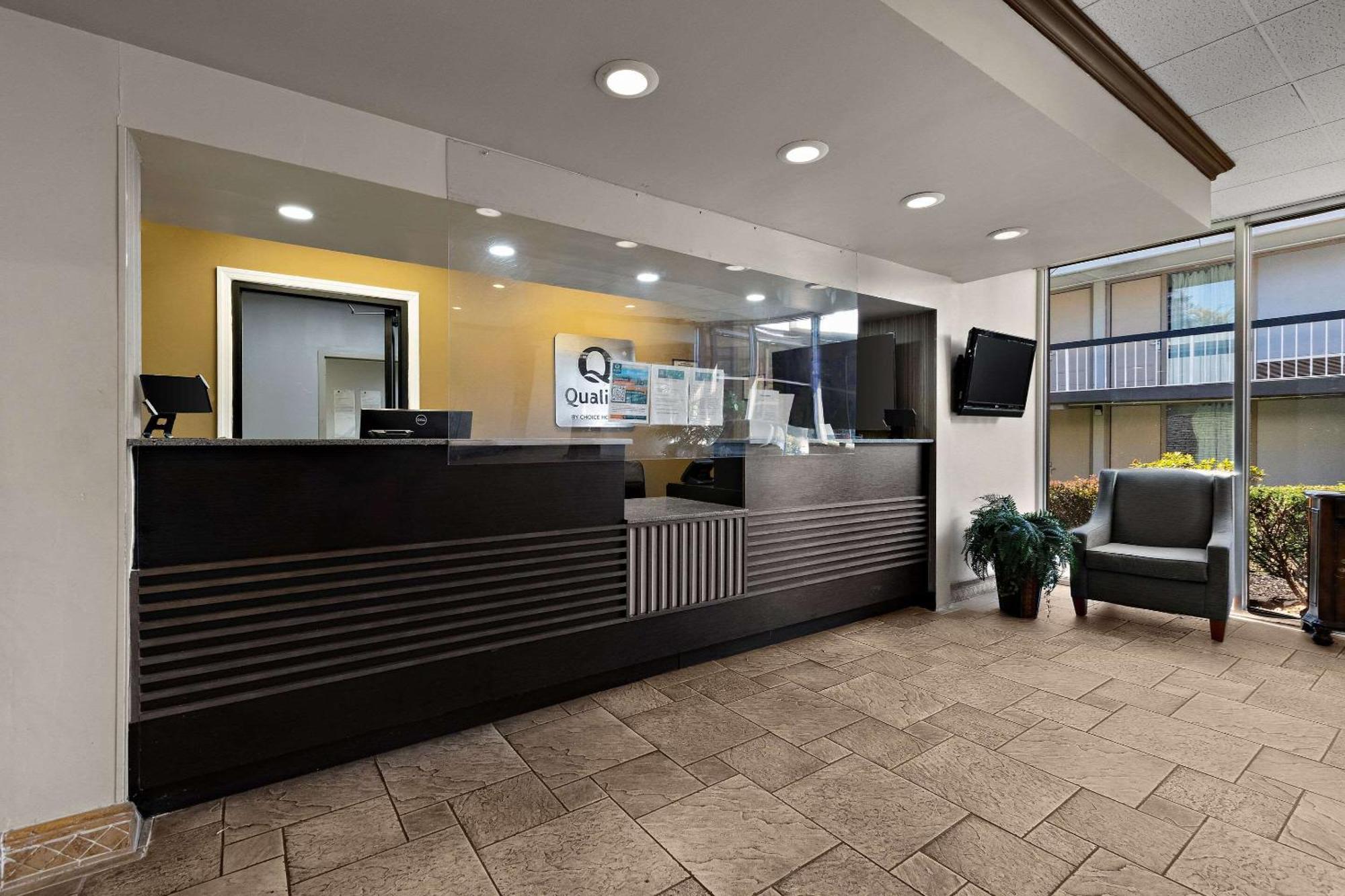 Quality Inn Wayne - Fairfield Area מראה חיצוני תמונה